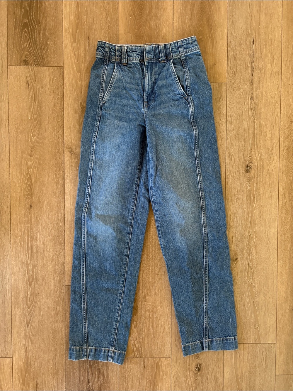 Madewell Barrel-leg, Tapered Denim Trouser size 24